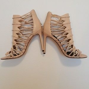Pour la Victoire Elaina Caged Heels